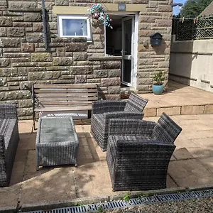 Whitby Retreat Sleeps 5 Apartment