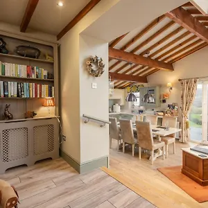 Unique Retreats Holiday home